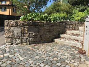 Scheuermann-Naturstein-Showroom-Pflaster-13